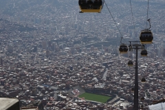 20190831090407-Suedamerika-LaPaz-Berge-Gondeln