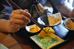 20230825135600__A740342-Sommerurlaub Japan--Miyajima-Restaurant Japan-Gx0